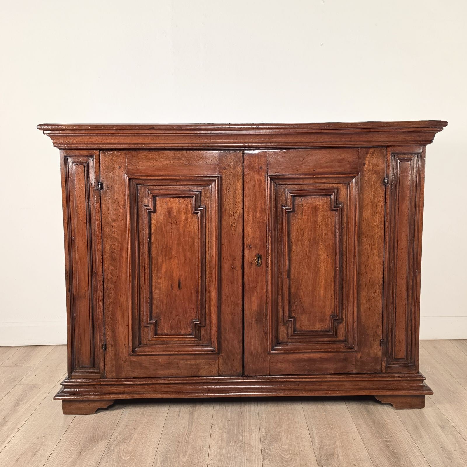Italian Baroque Walnut Cabinet/Buffet/Sideboard, circa 1760