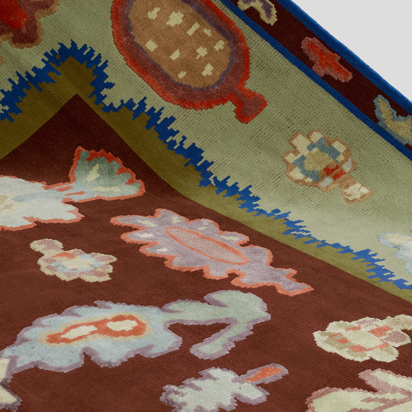 Gem Rug Hand Knotted