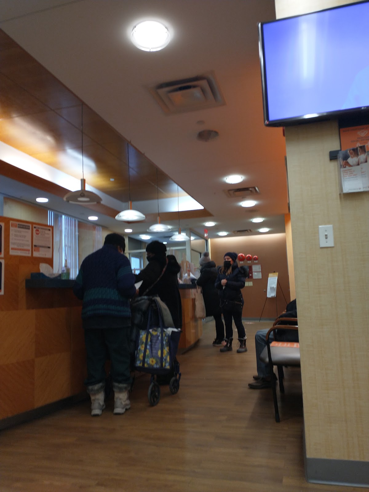 AdvantageCare Physicians - Lincoln Square Medical Office gallery 4