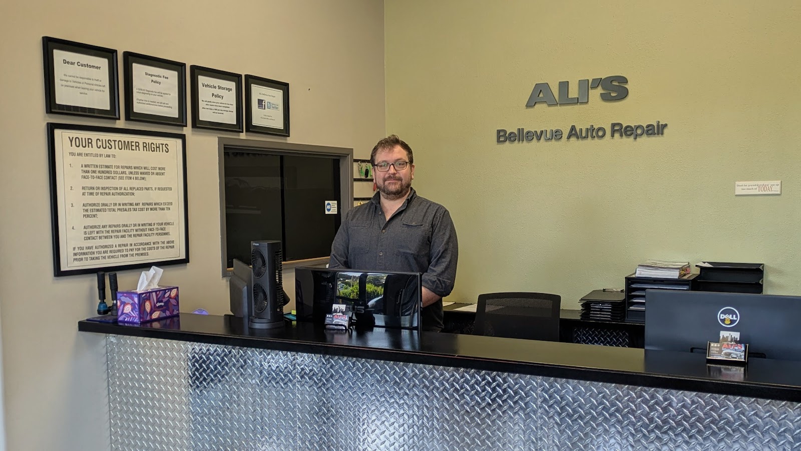 Ali's Bellevue Auto Repair gallery 5