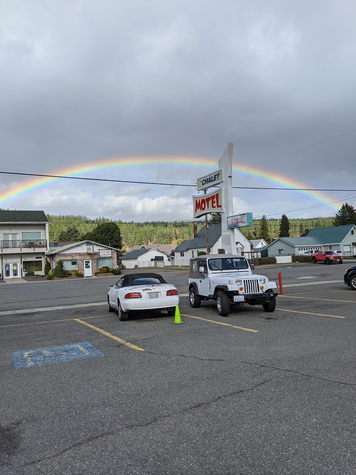 Alpine Lakes Chalet Motel gallery 6