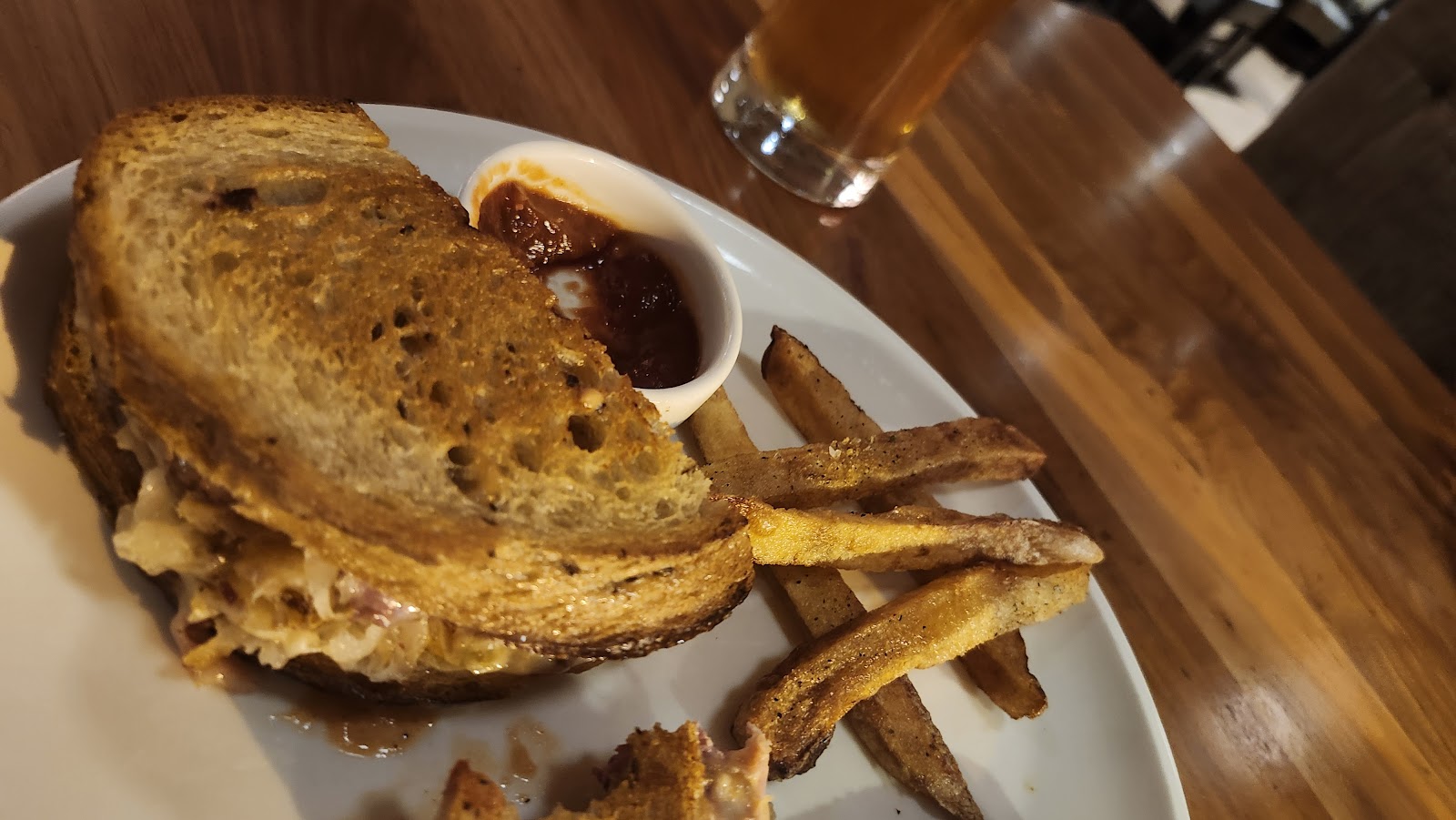 Americana Kitchen & Bar gallery 3