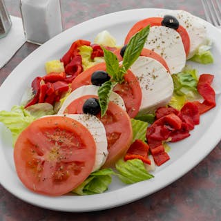 Ariana's Pizzeria & Italian gallery 4