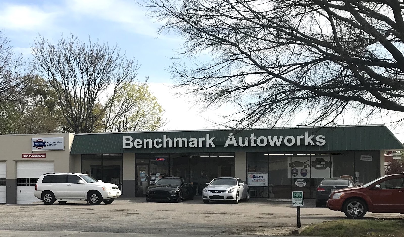 Benchmark Autoworks gallery 2