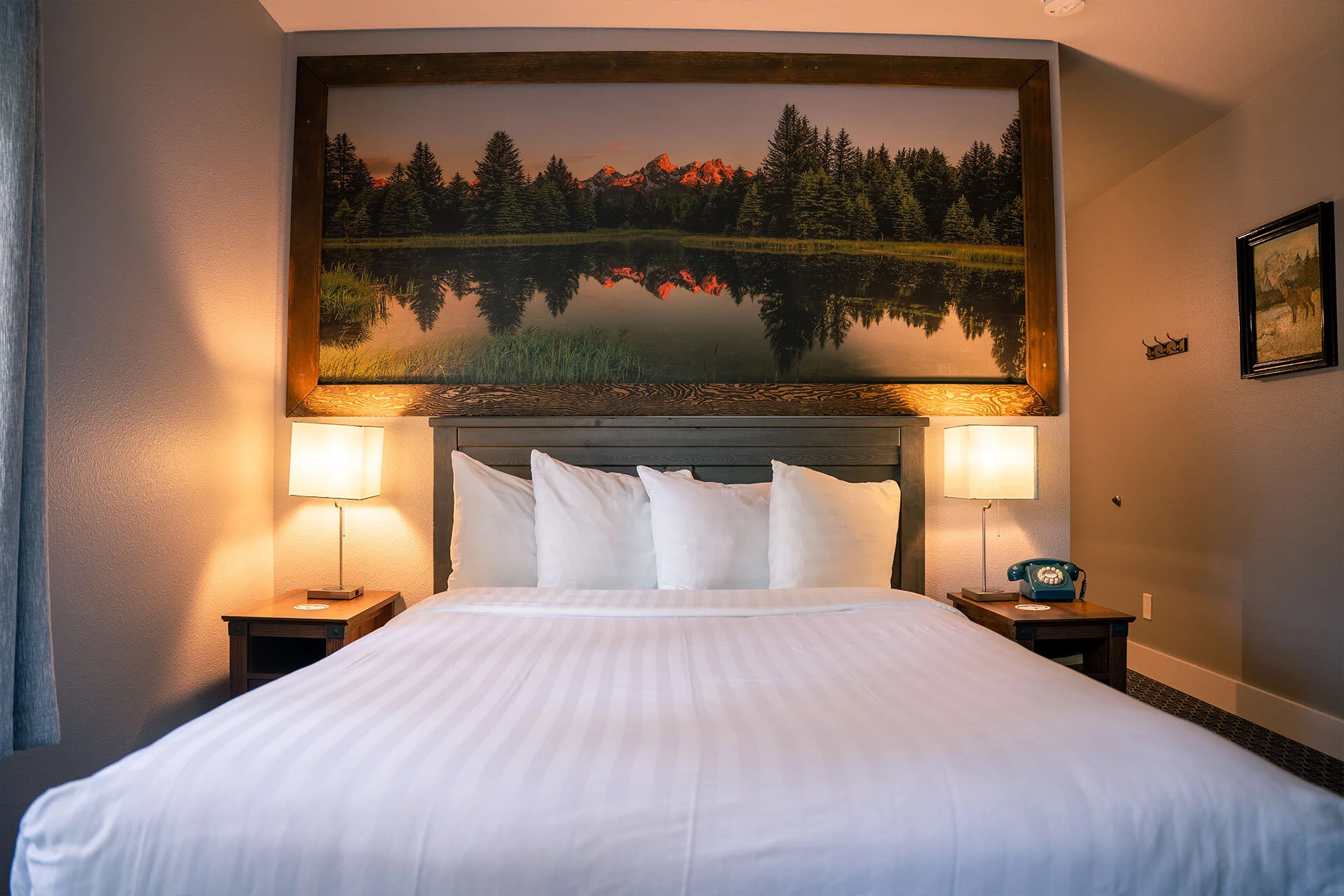 Blue Elk Inn gallery 5