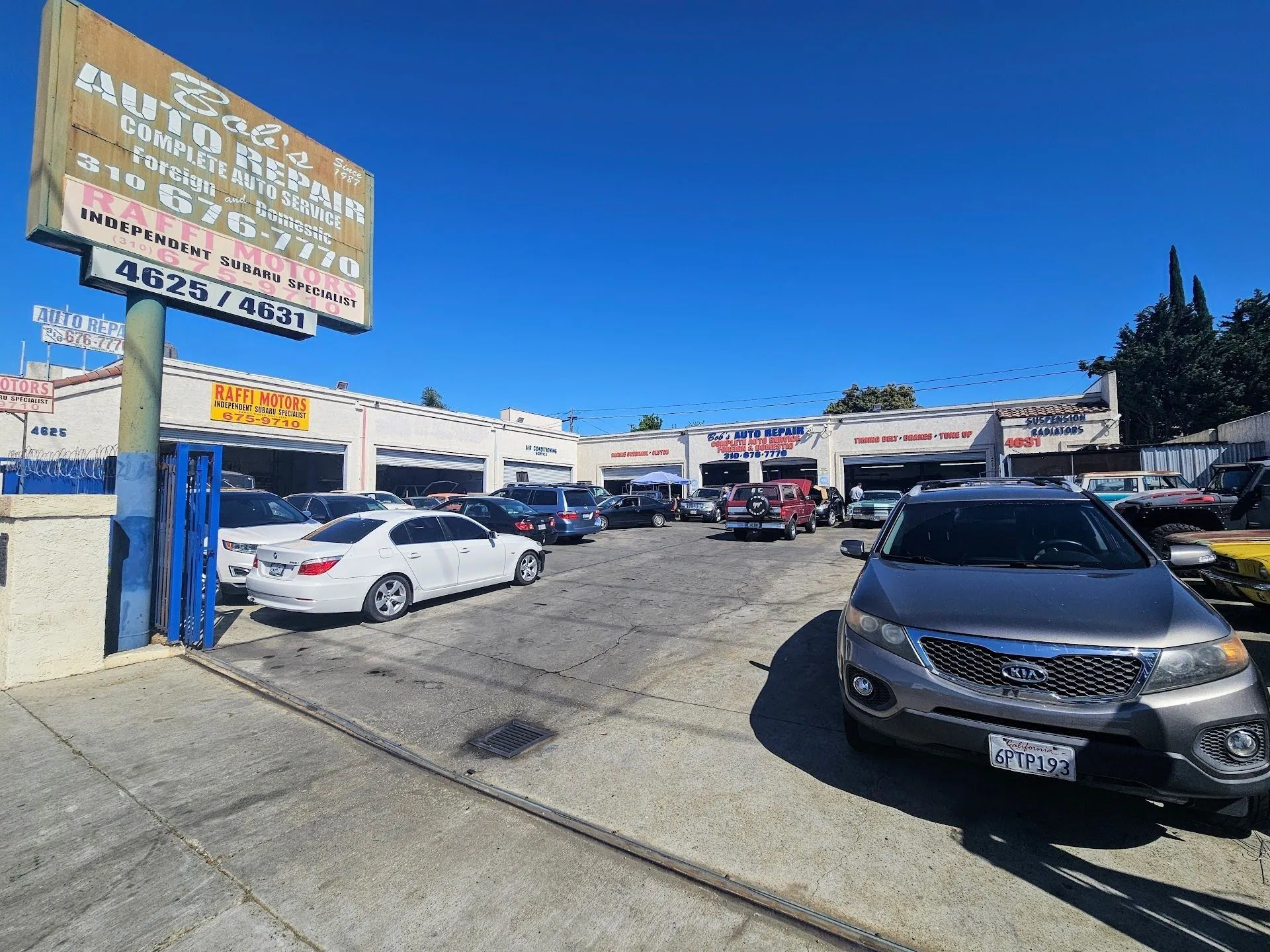 Bob's Auto Repair gallery 4