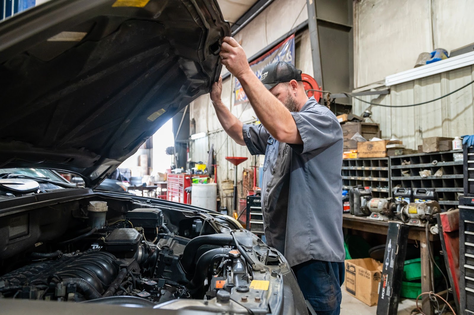 Bottoms Tire & Automotive Center Inc gallery 3
