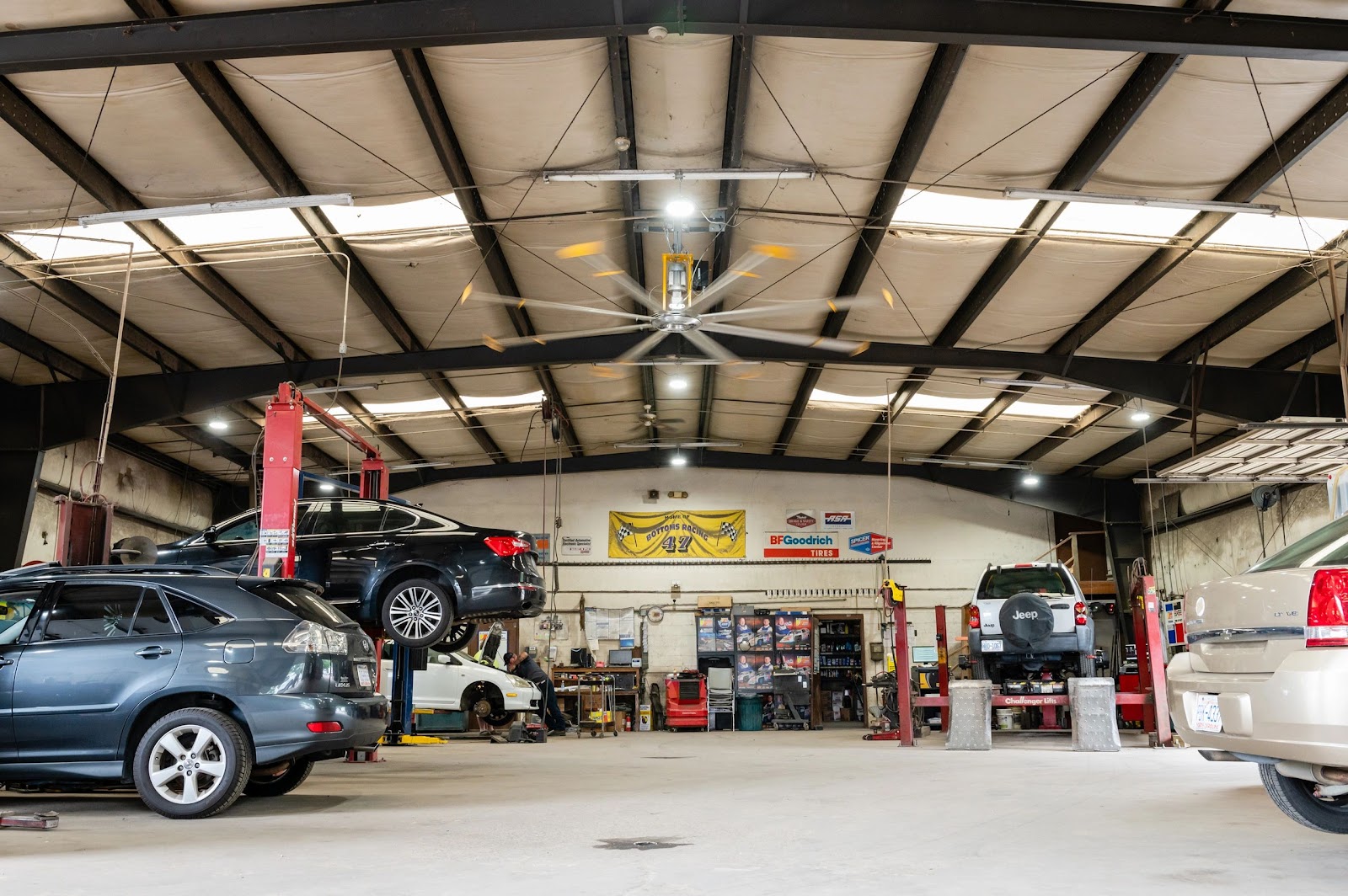 Bottoms Tire & Automotive Center Inc gallery 4