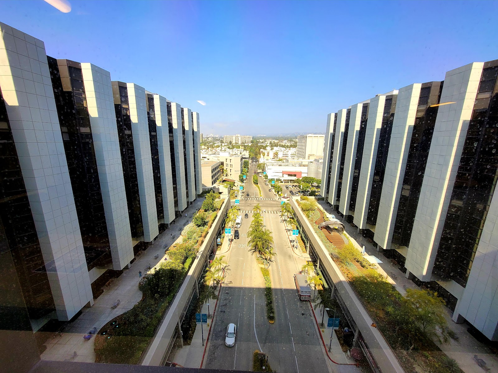Cedars-Sinai Medical Center gallery 2