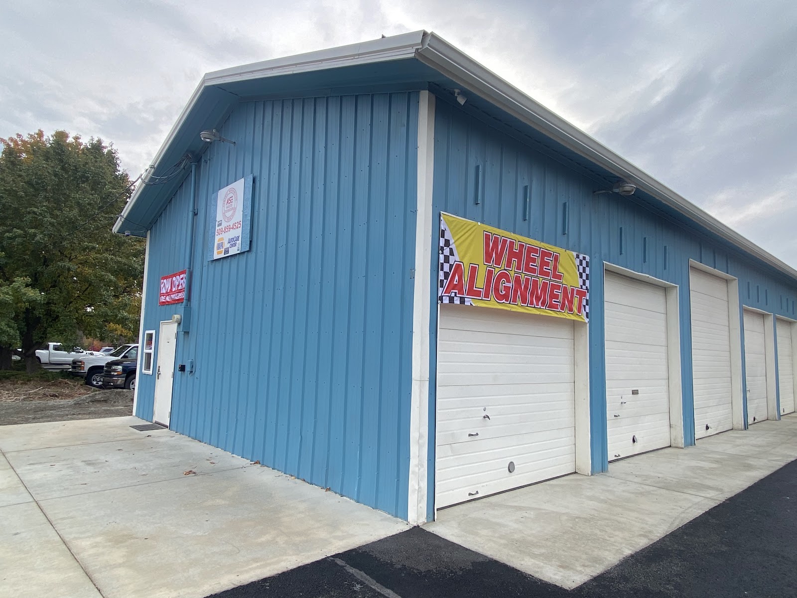 Central Washington Auto & Truck Repair gallery 1