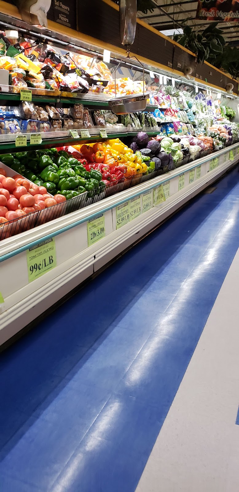 Cousin's Supermarket gallery 6