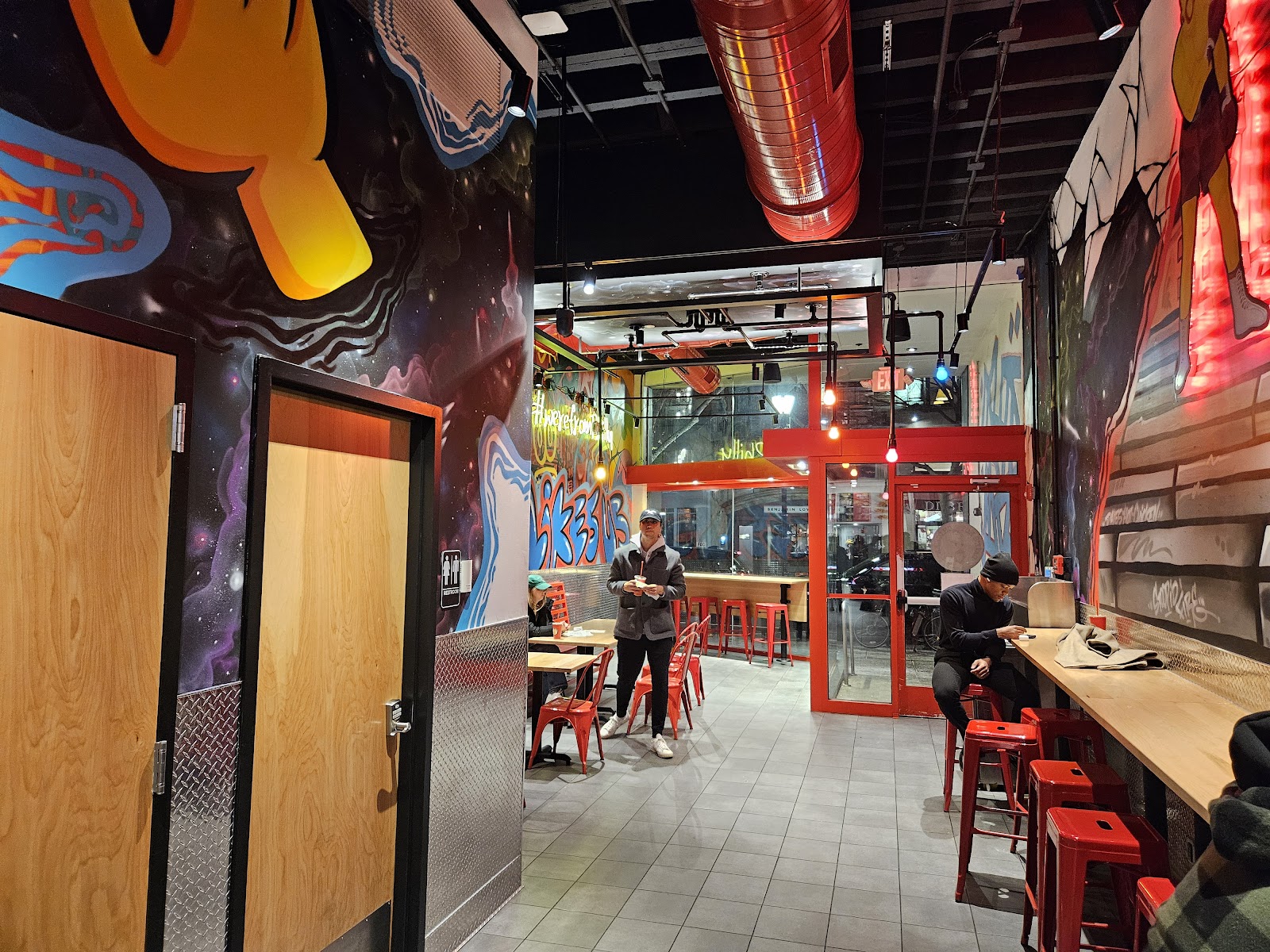 Dave's Hot Chicken gallery 6