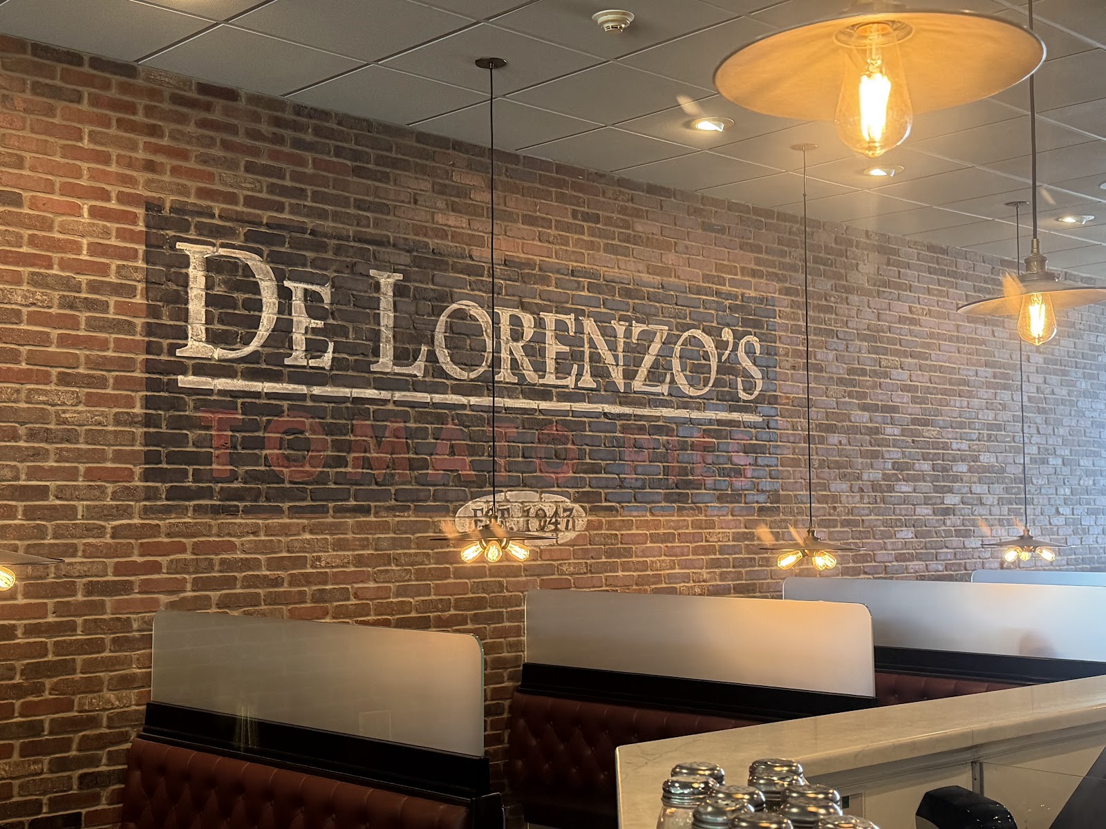 De Lorenzo's Tomato Pies gallery 4