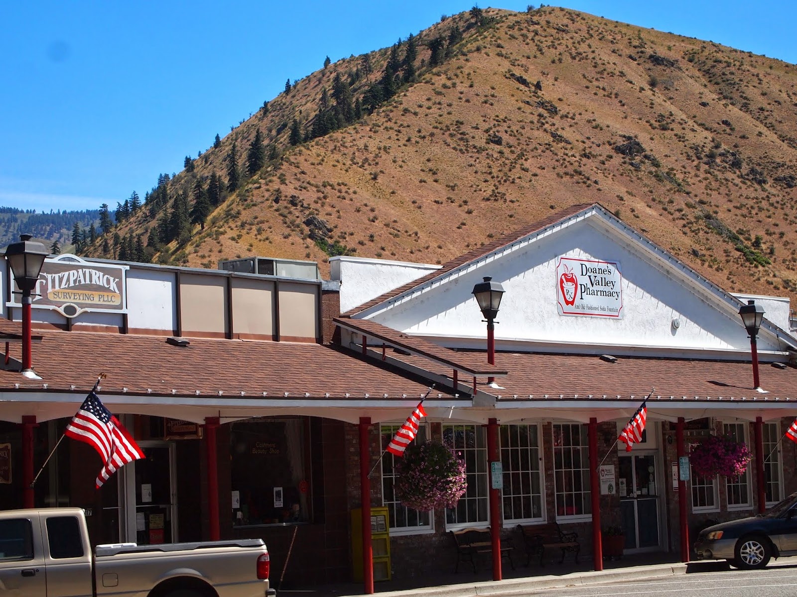 Doane's Valley Pharmacy gallery 5