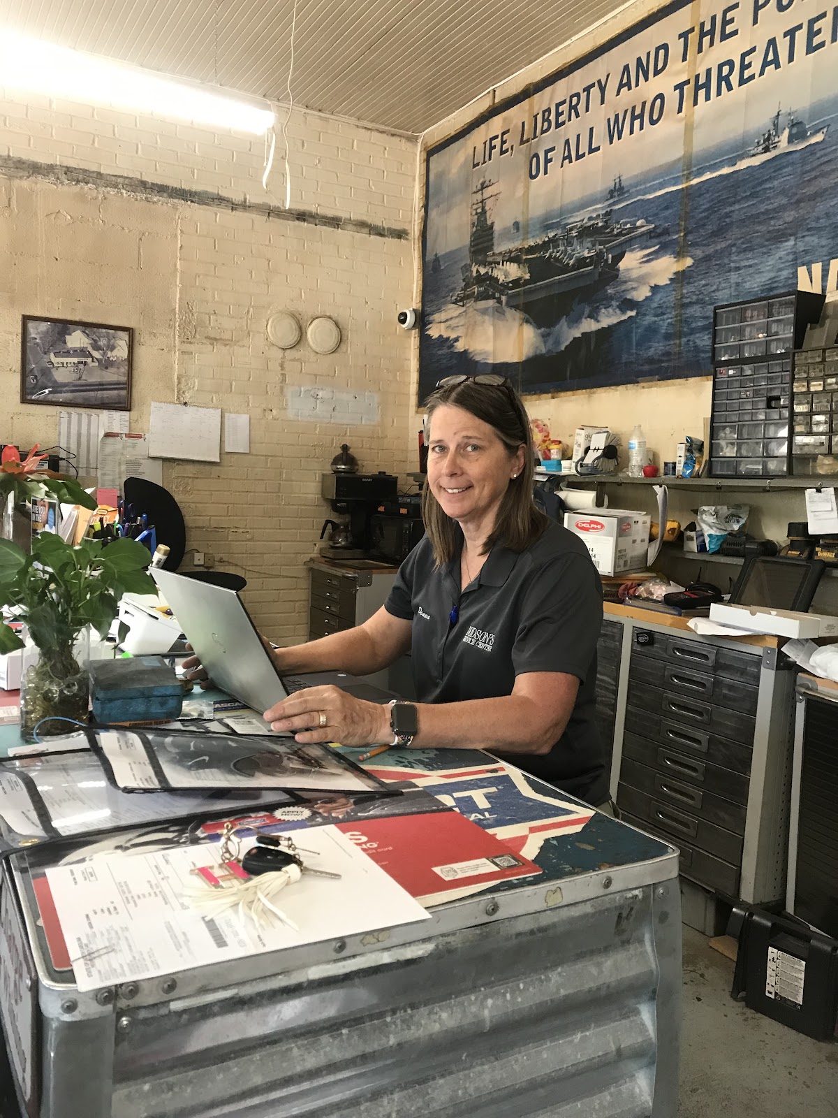 Dodson's Service Center gallery 5