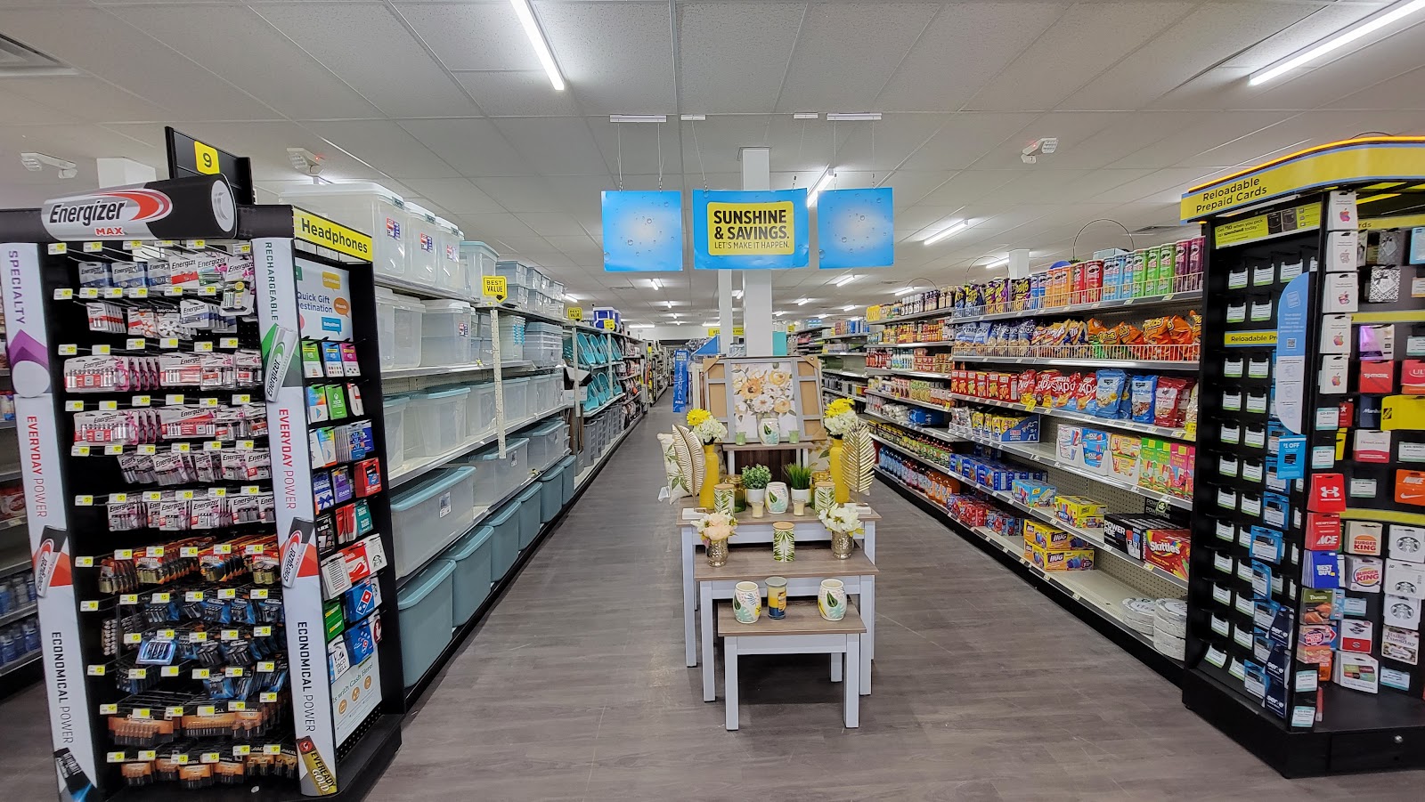 Dollar General gallery 5