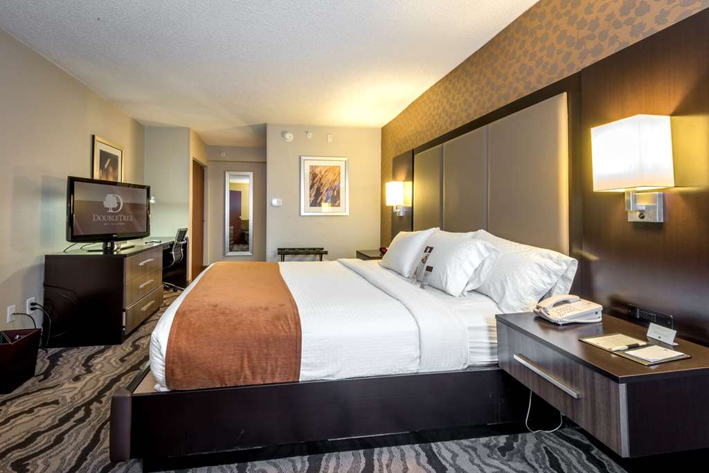 DoubleTree by Hilton Hotel Montgomery Downtown gallery 2