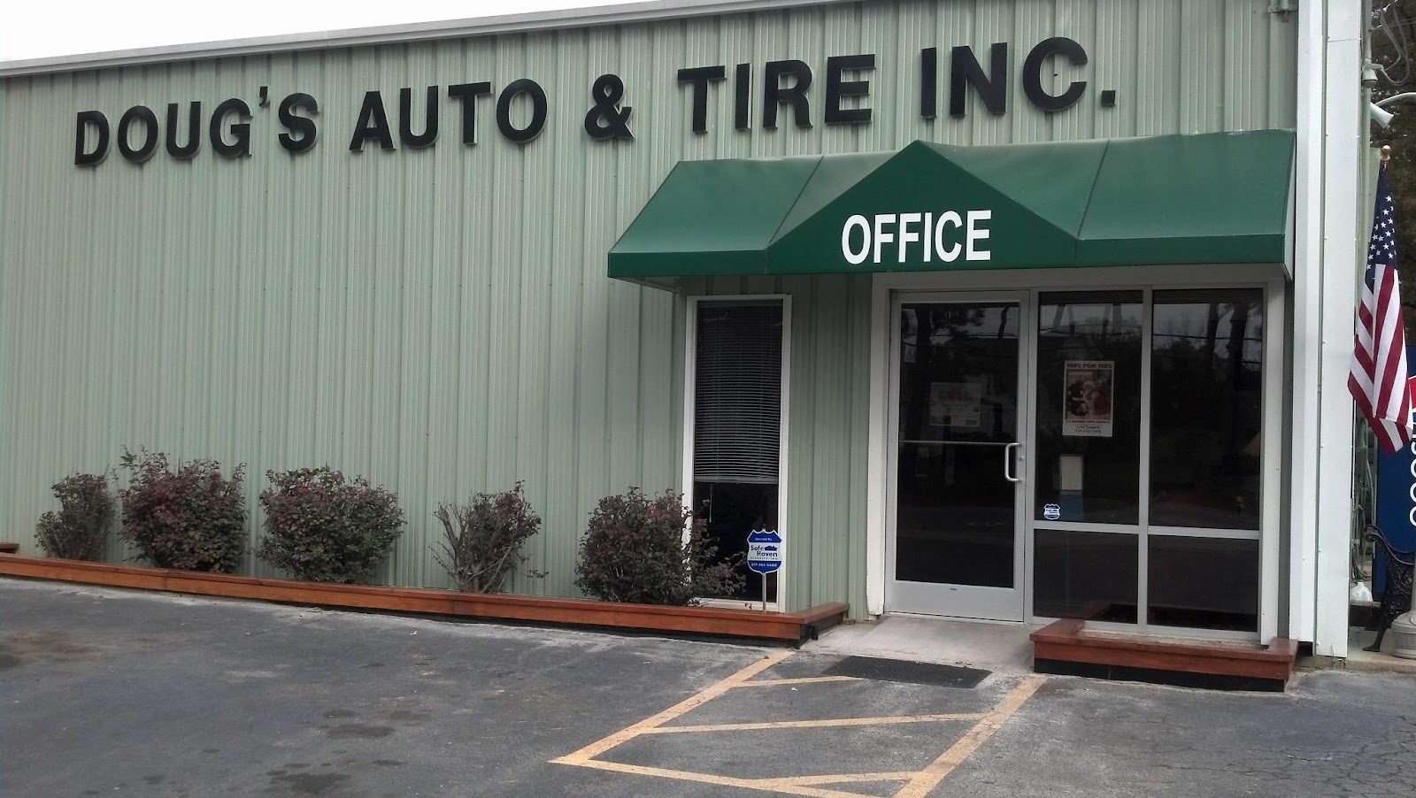 Doug's Auto & Tire, Inc. gallery 3