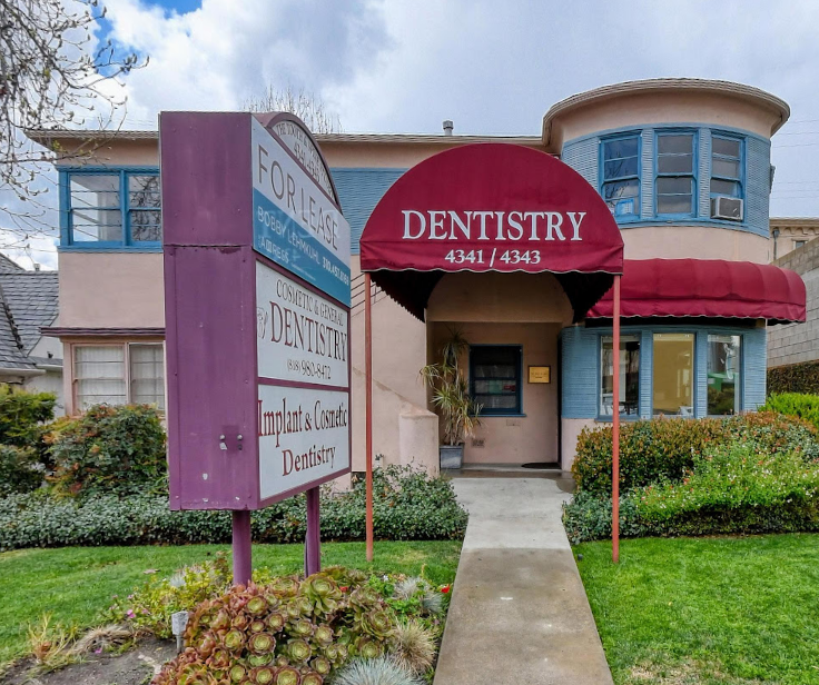 Dr. Sam Lavi Cosmetic and Implant Dentistry gallery 3
