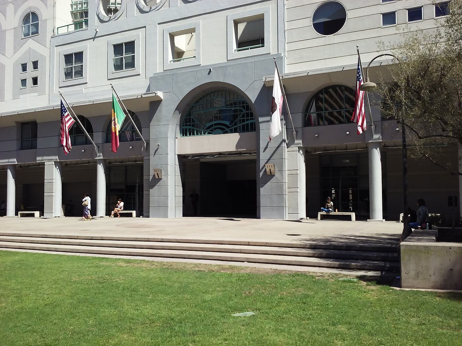 FIDM/Fashion Institute of Design & Merchandising gallery 2