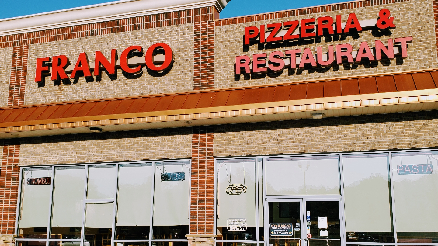 Franco Pizzeria gallery 2