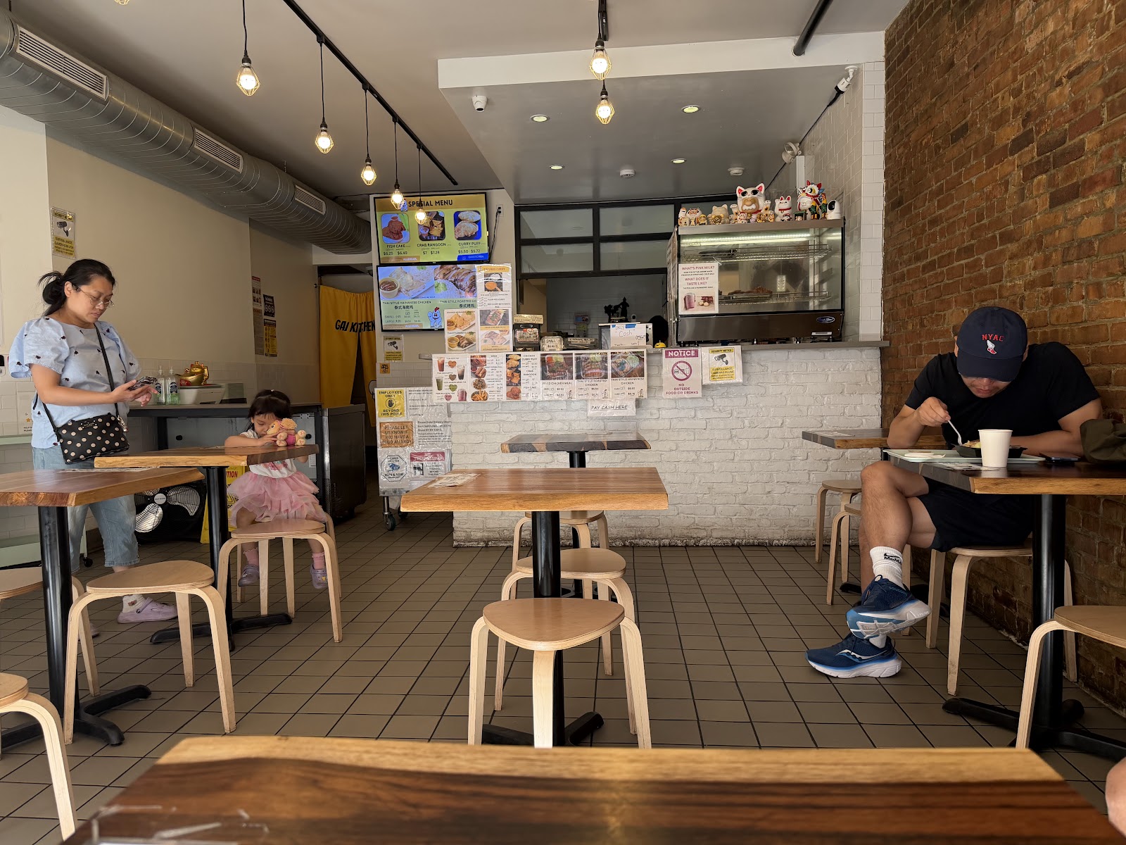 Gai Kitchen gallery 2