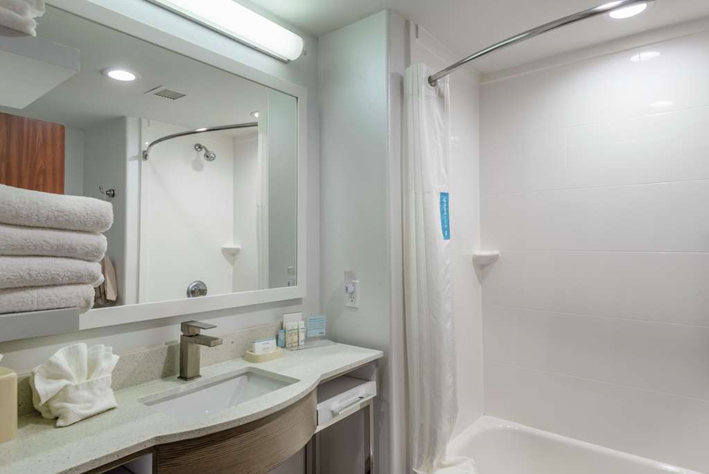 Hampton Inn Brownwood gallery 6