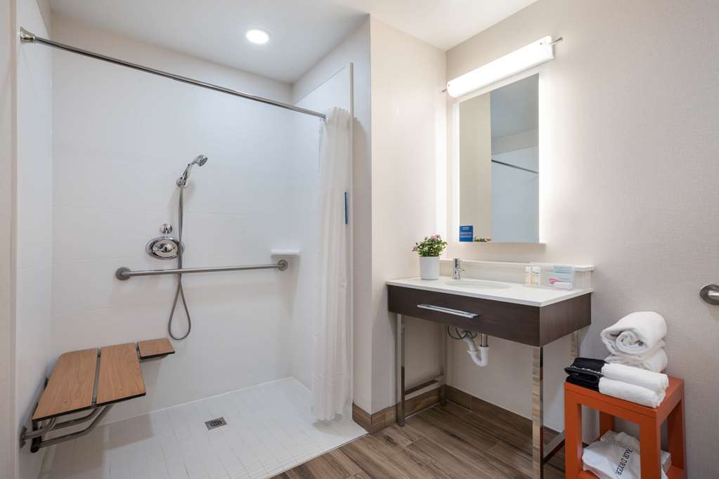 Hampton Inn Princeton gallery 4
