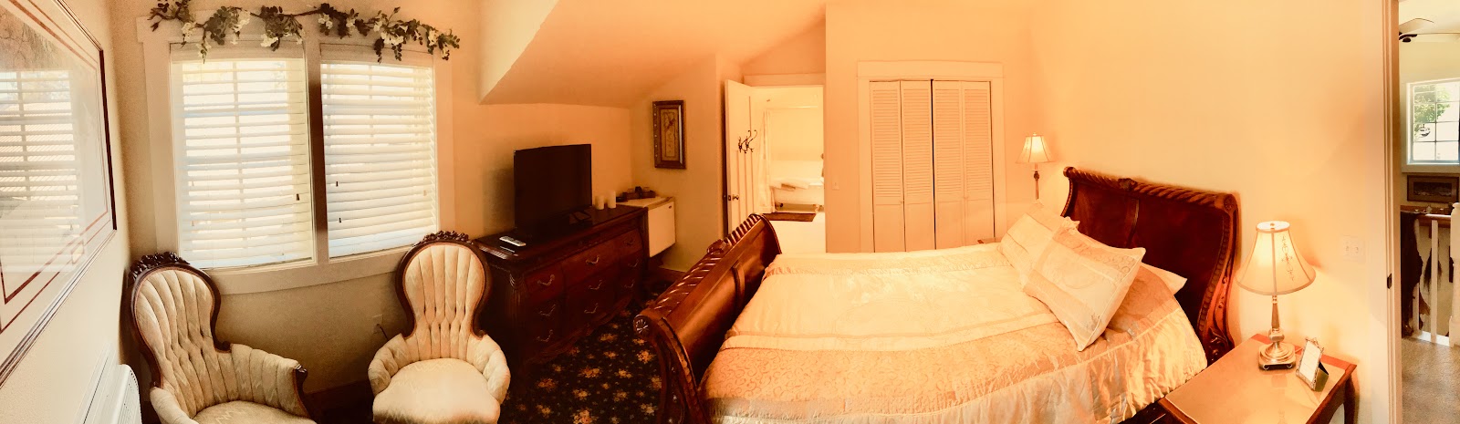 Haus Chikamin B & B gallery 4