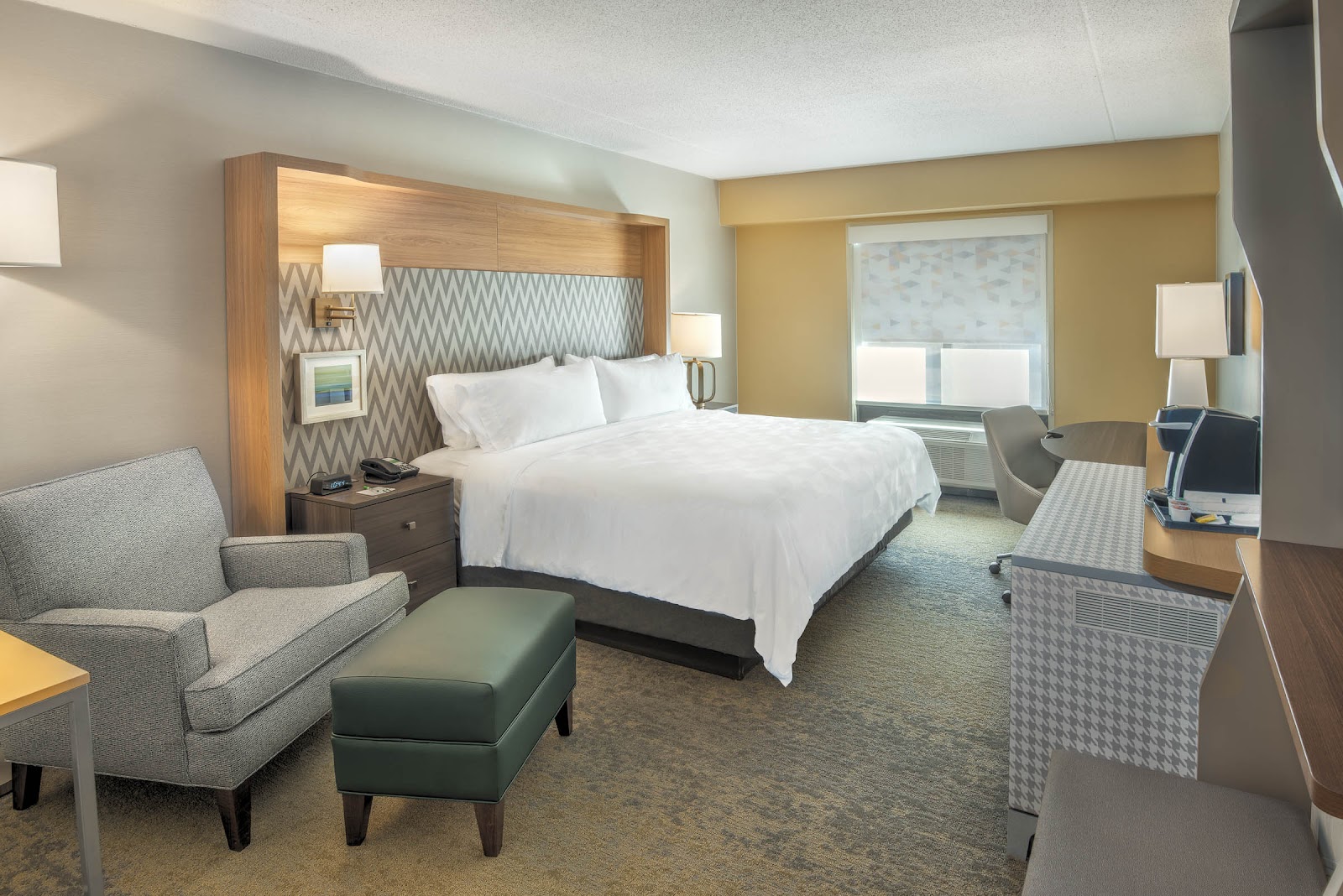 Holiday Inn East Windsor - Cranbury Area by IHG gallery 2