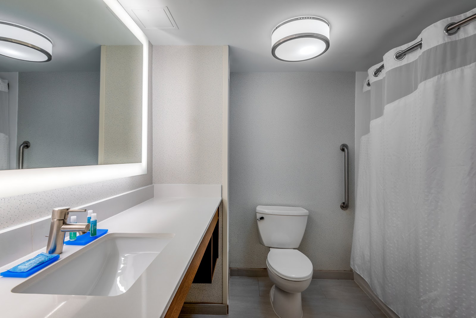 Holiday Inn Express Chapel Hill by IHG gallery 3