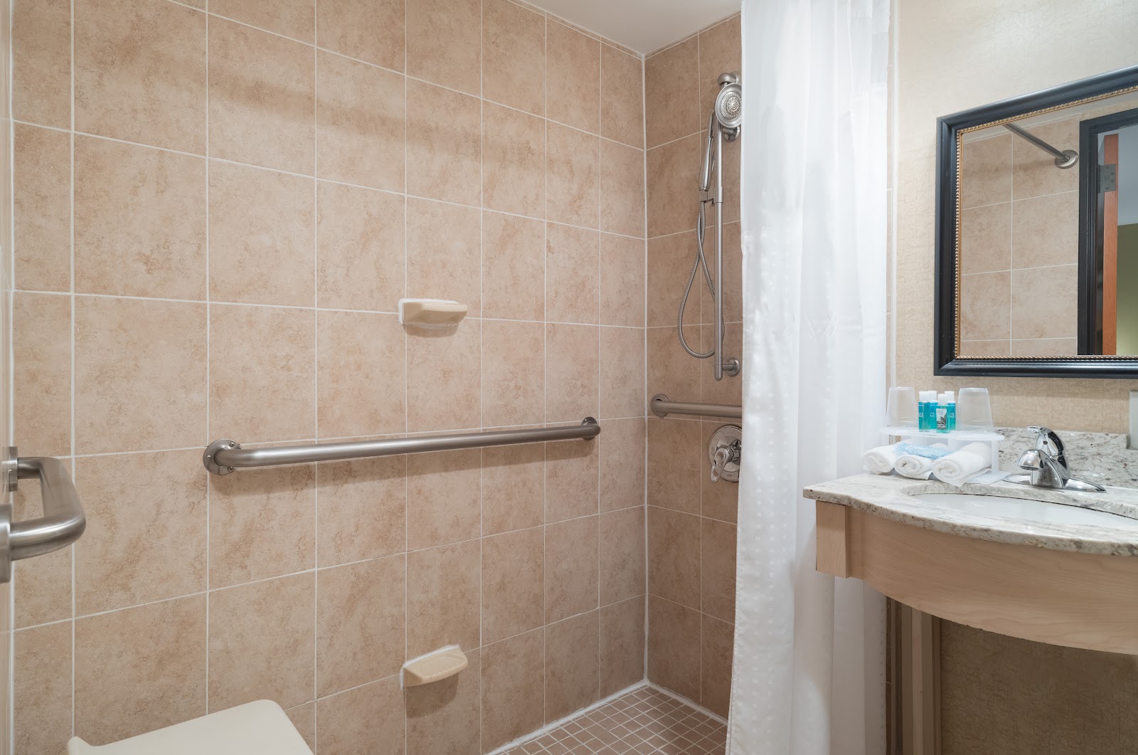 Holiday Inn Express New York City-Wall Street, an IHG Hotel gallery 5