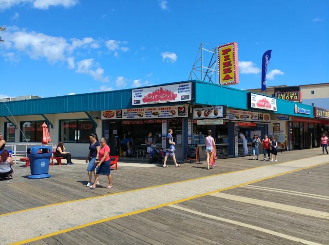 Hot Spot Cafe: Pizzeria and Restaurant. gallery 1