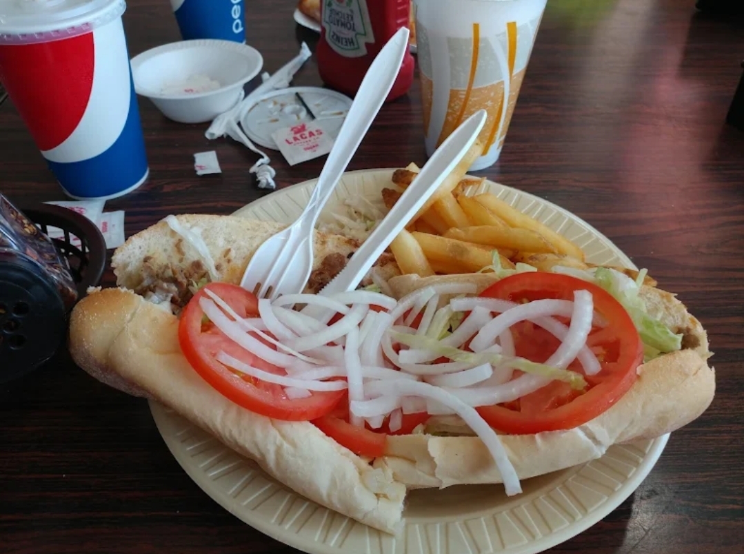 Hot Spot Cafe: Pizzeria and Restaurant. gallery 2