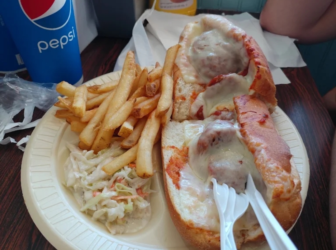 Hot Spot Cafe: Pizzeria and Restaurant. gallery 6