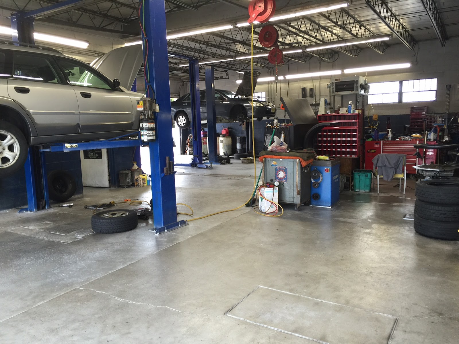 Hyatt's Auto Repair LLC gallery 6