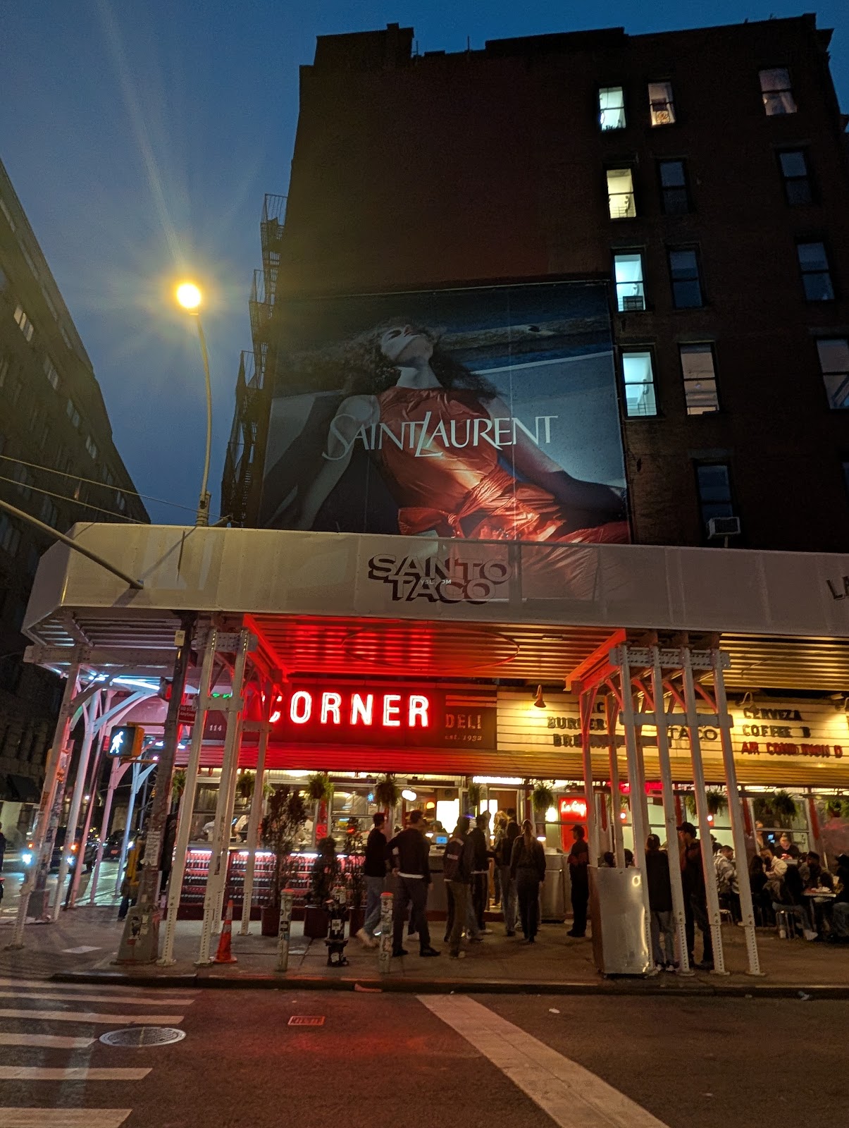 La Esquina Brasserie gallery 6