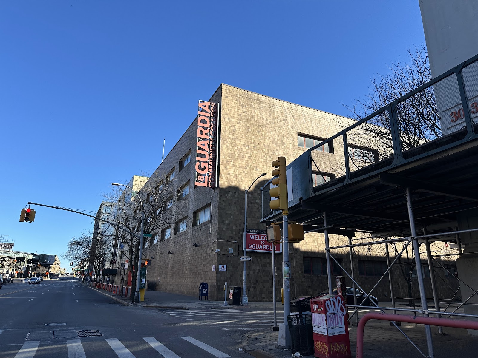LaGuardia Community College gallery 3