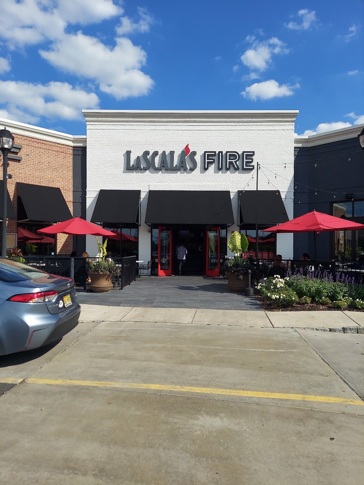 LaScala's FIRE gallery 5