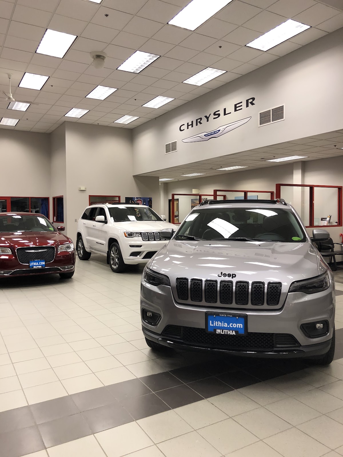Lithia Chrysler Dodge Jeep Ram FIAT of South Anchorage gallery 5