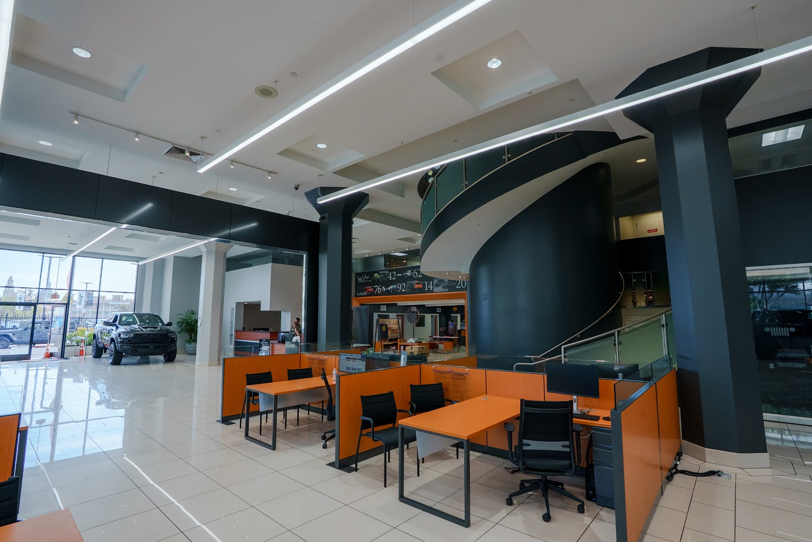 Los Angeles Chrysler Dodge Jeep Ram gallery 3