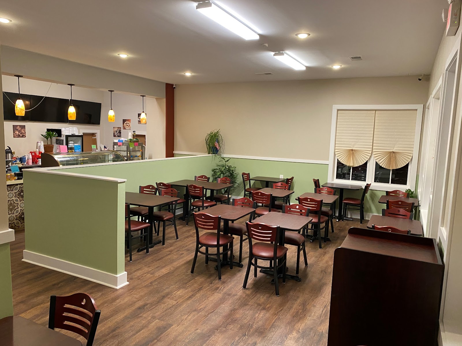 Lynette's Cuban Bakery and Cafe gallery 1