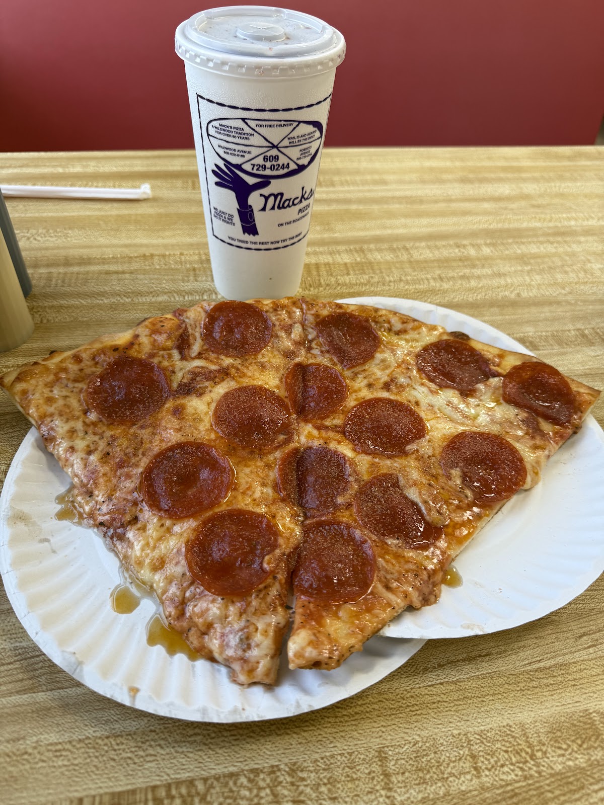 Mack's Pizza gallery 4