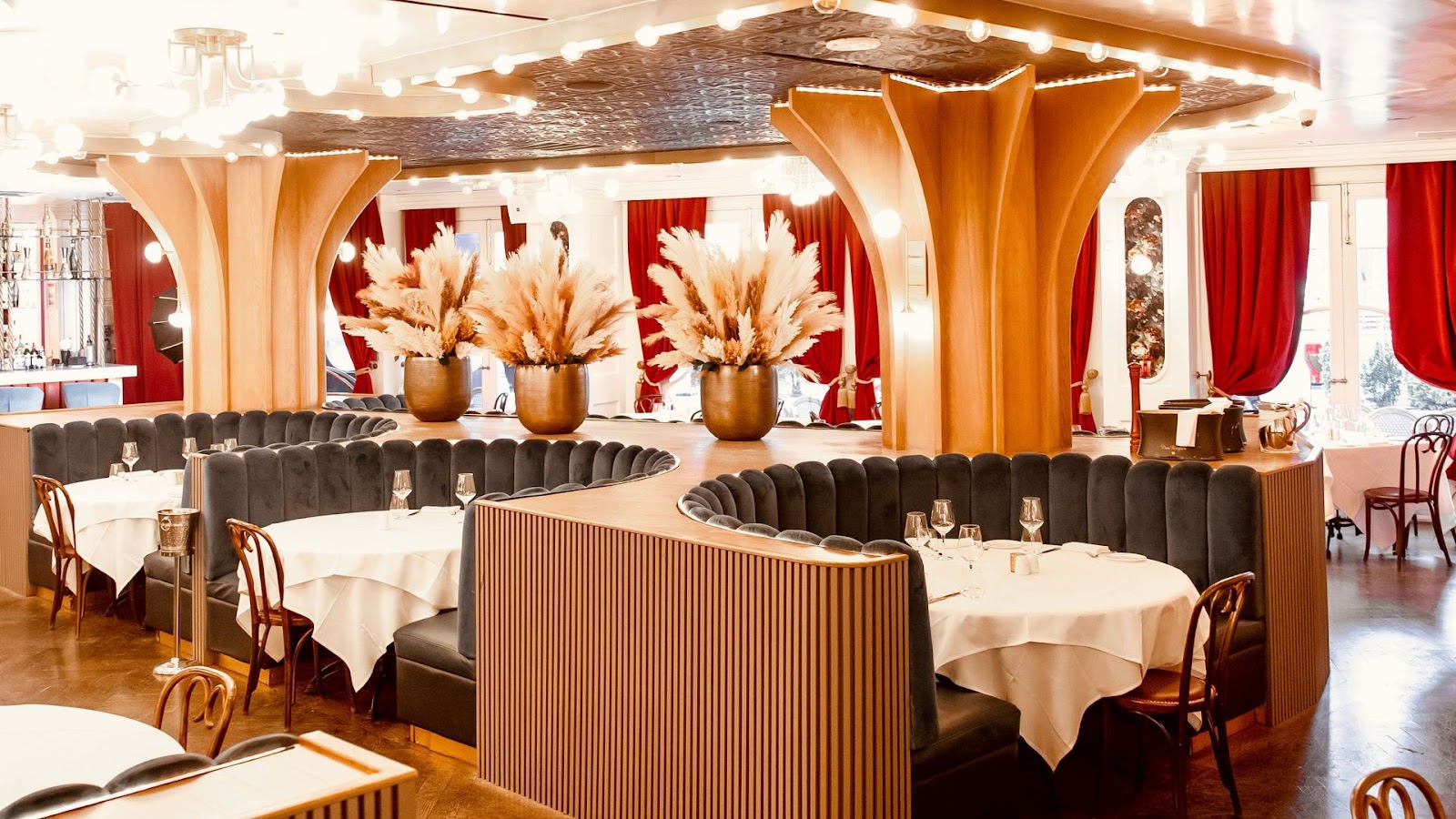 Maison Close Restaurant gallery 1