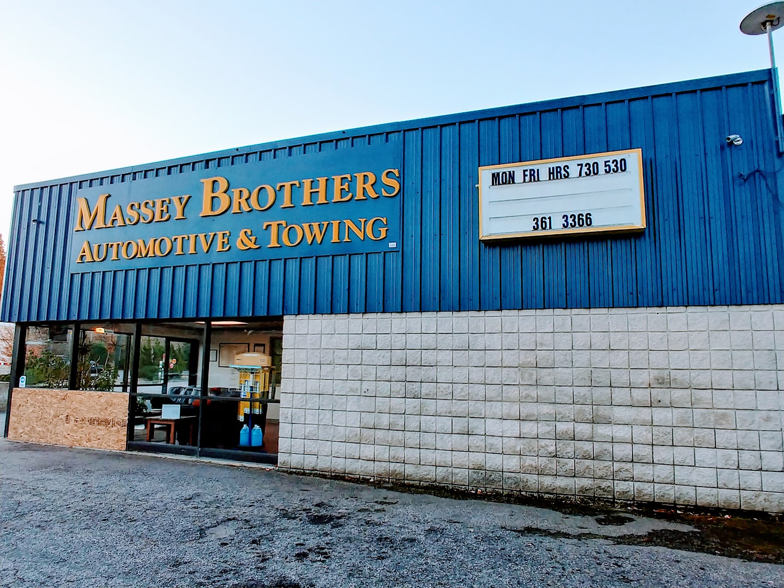 Massey Brothers Automotive gallery 6