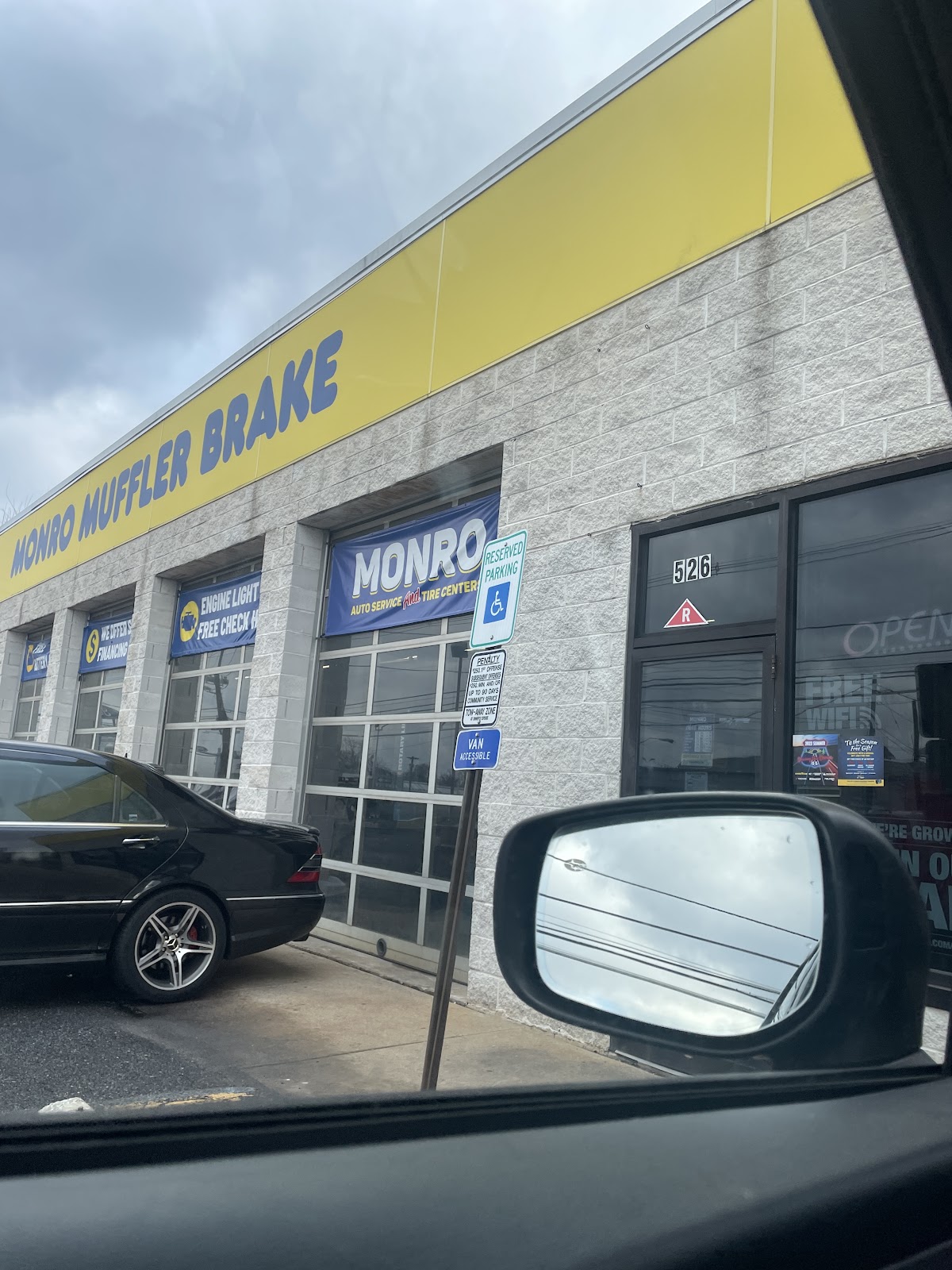Monro Auto Service and Tire Centers gallery 6