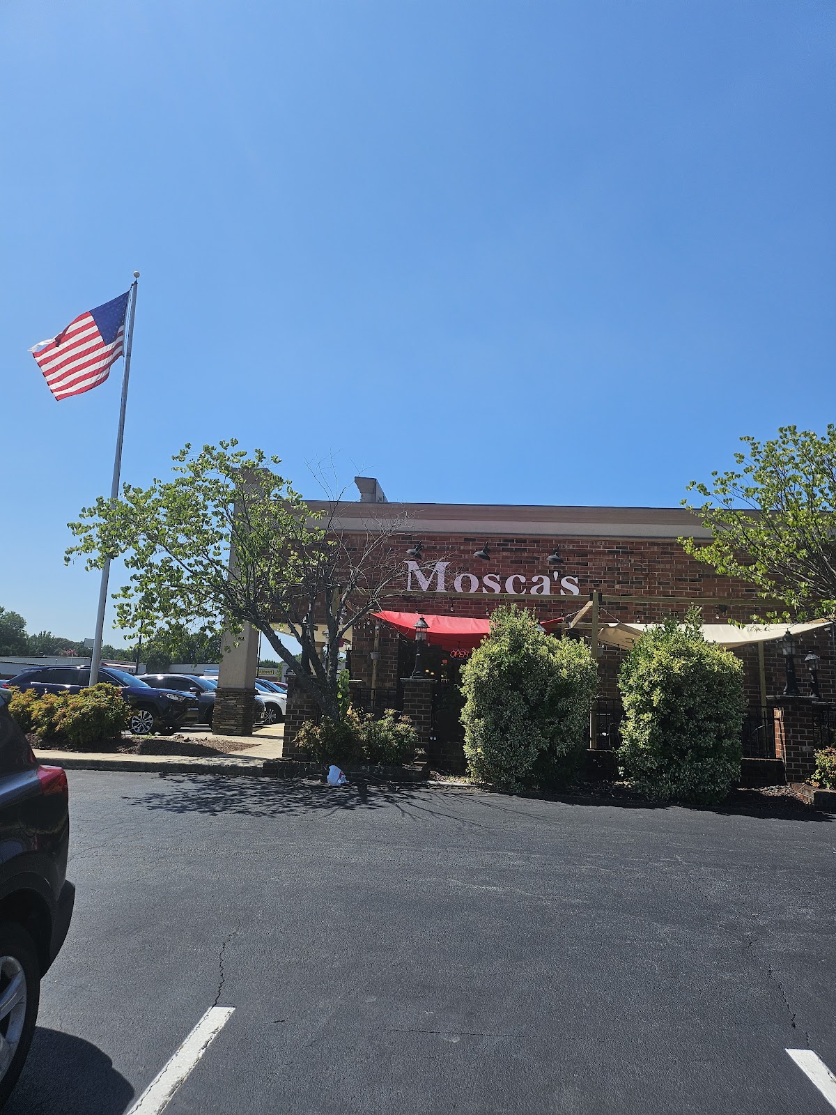 Mosca's Italian Restaurant gallery 3