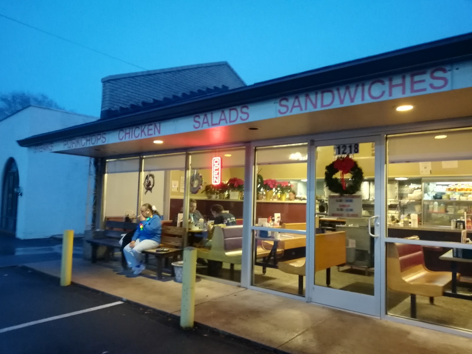 Pano's Cafe gallery 1
