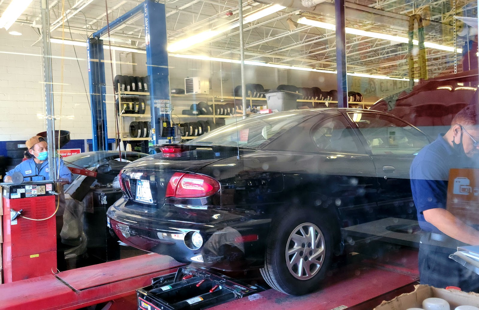 Pep Boys Auto Service & Tires gallery 3