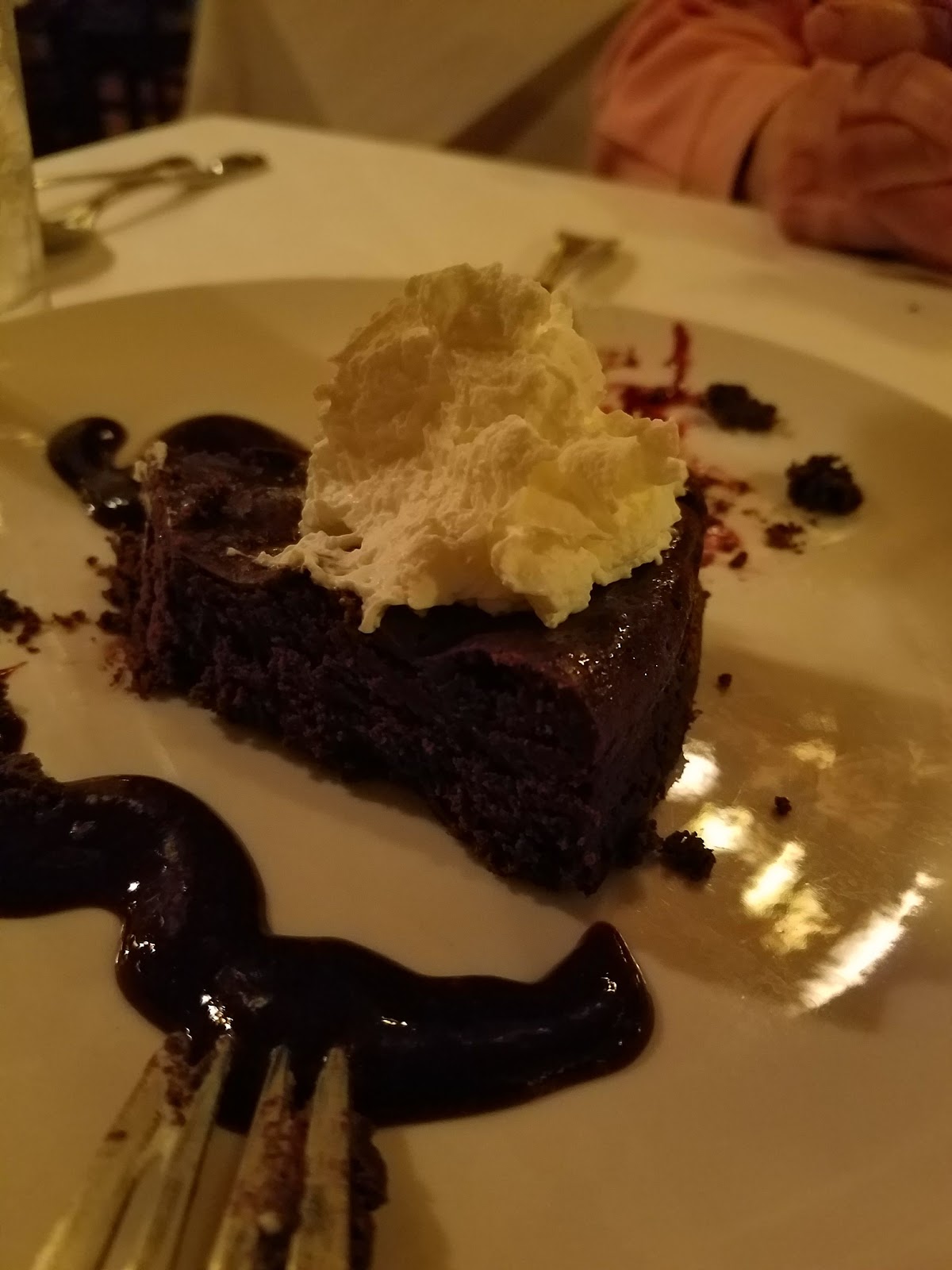 Perucci's Classic Italian Restaurant gallery 6